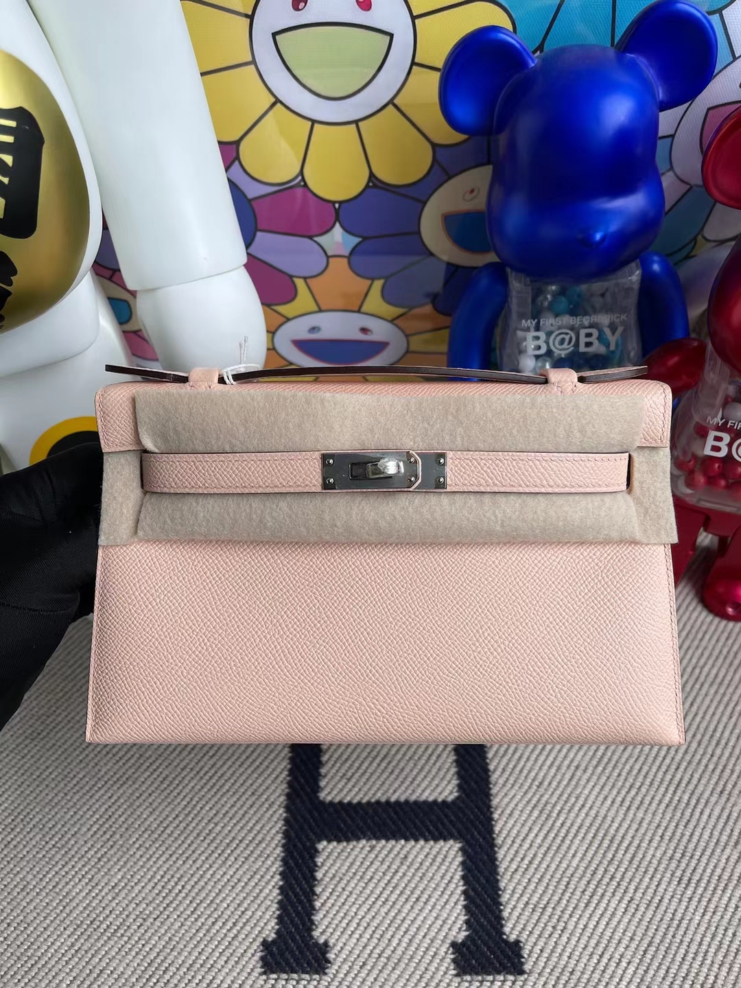 Hermès（爱马仕）MiniKelly Pochette Epsom P1 蔷薇粉 银扣 22cm