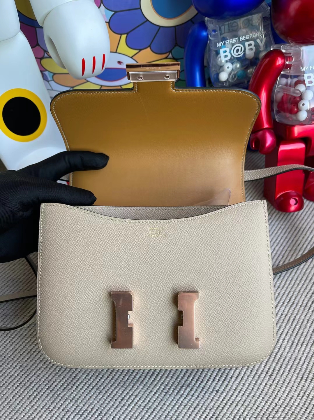 Hermès（爱马仕）Constance 康斯坦斯 Epsom S2 风衣灰 内拼 杏色 玫瑰金扣 19cm