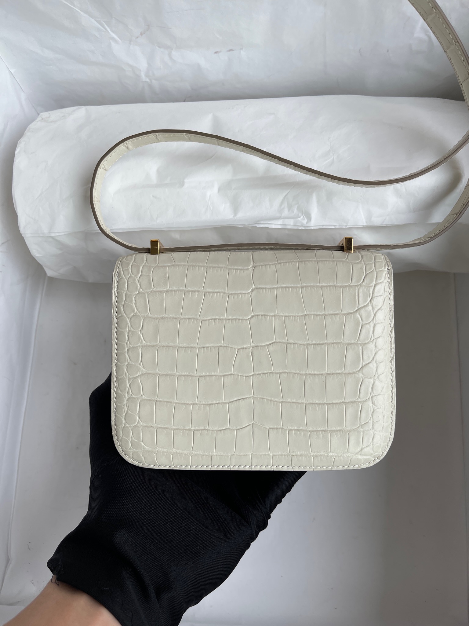 Hermès（爱马仕）Constance 14cm Alligator matt 雾面鳄鱼 8L 奶油白 beton 金扣 顶级手缝