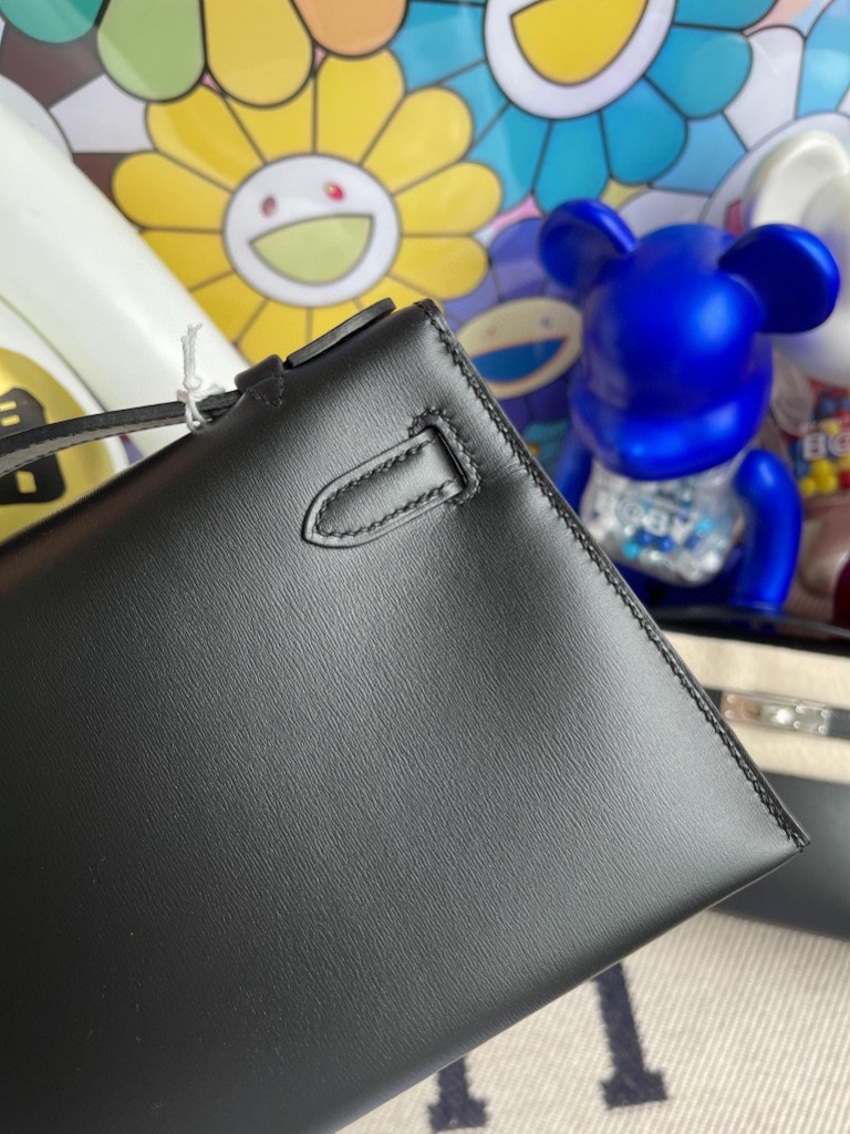 Hermès（爱马仕）Mini kelly pochette Boxcalf 黑色 Noir 金扣 22cm 手拿包 晚宴包