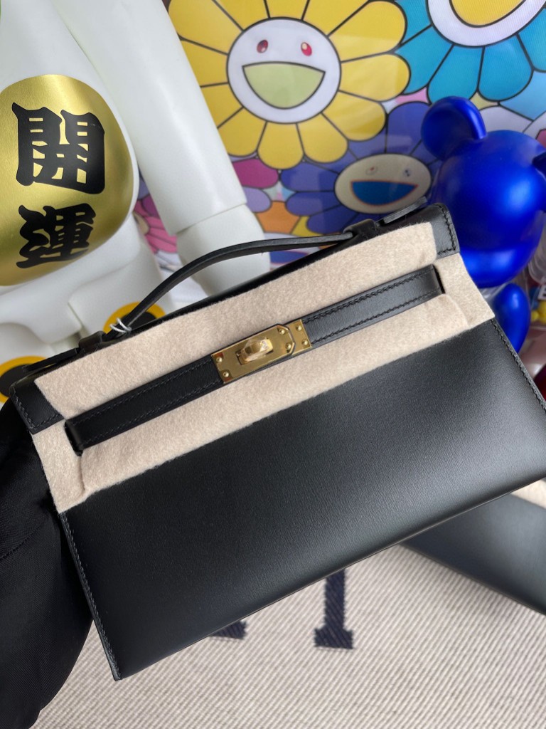 Hermès（爱马仕）Mini kelly pochette Boxcalf 黑色 Noir 金扣 22cm 手拿包 晚宴包