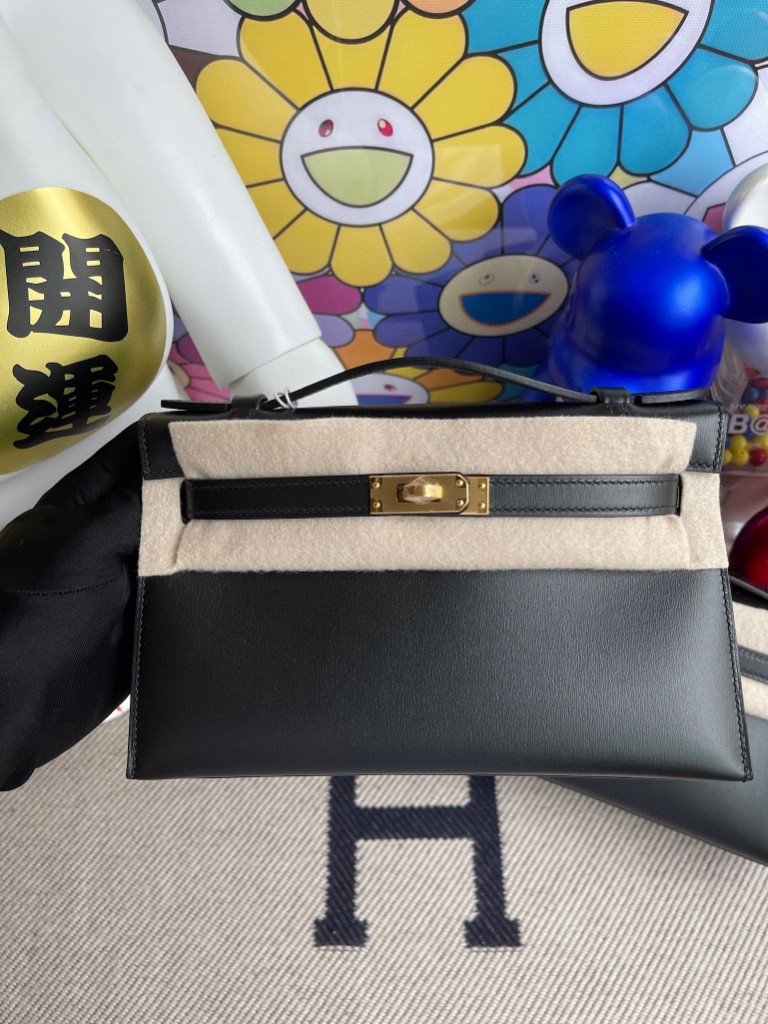 Hermès（爱马仕）Mini kelly pochette Boxcalf 黑色 Noir 金扣 22cm 手拿包 晚宴包