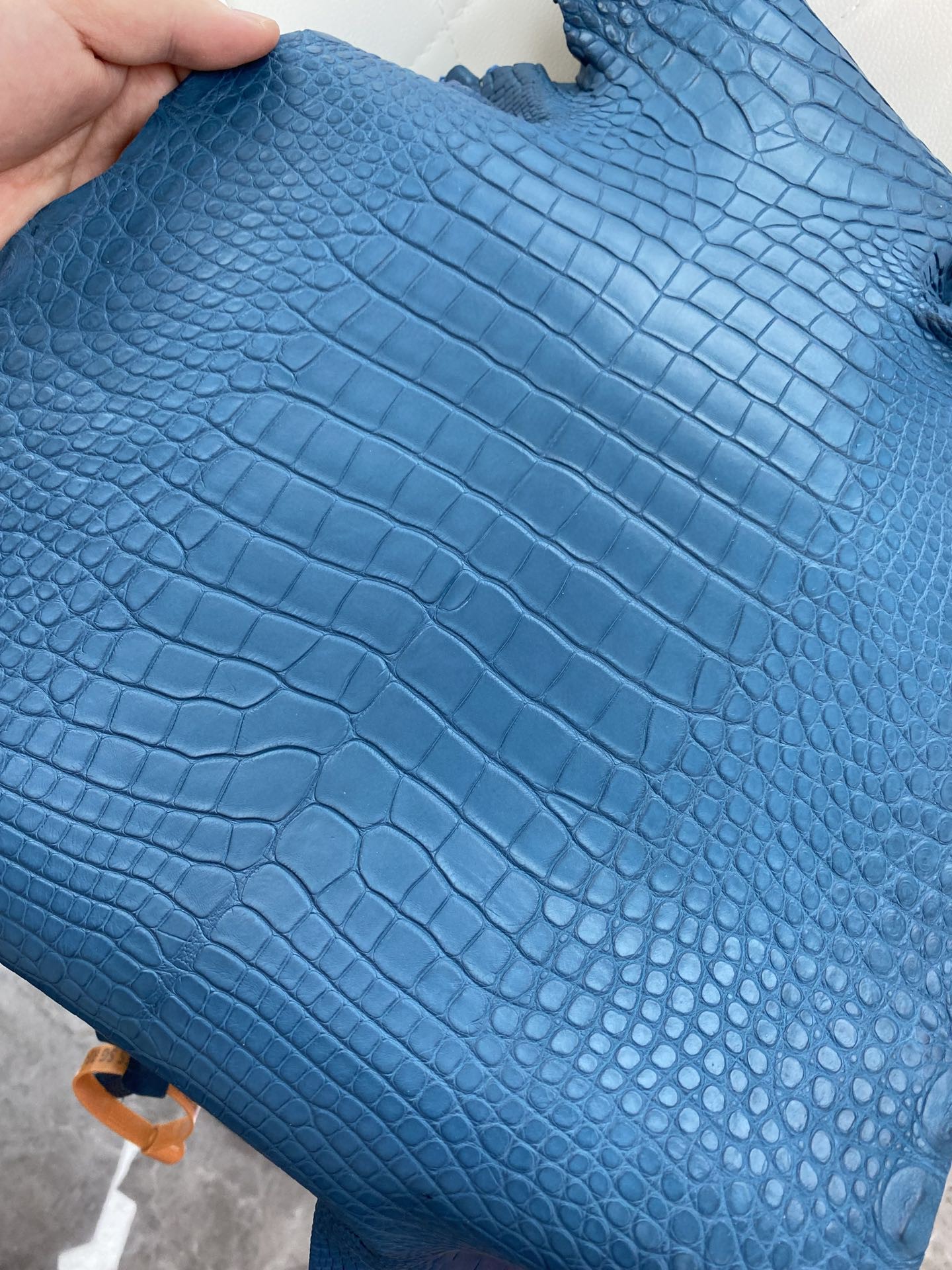 Hermès（爱马仕）新到鳄鱼 Alligator matt 雾面鳄鱼 1p 鸭子蓝