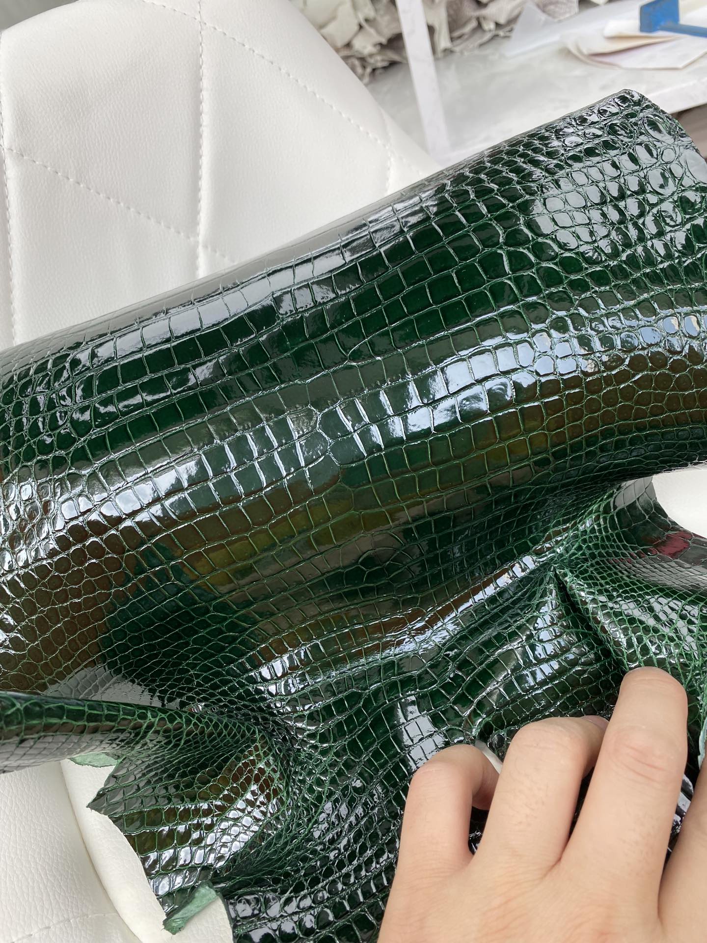 Hermès（爱马仕）新到鳄鱼 Porosus shiny 亮面澳洲湾鳄 ck67 祖母绿