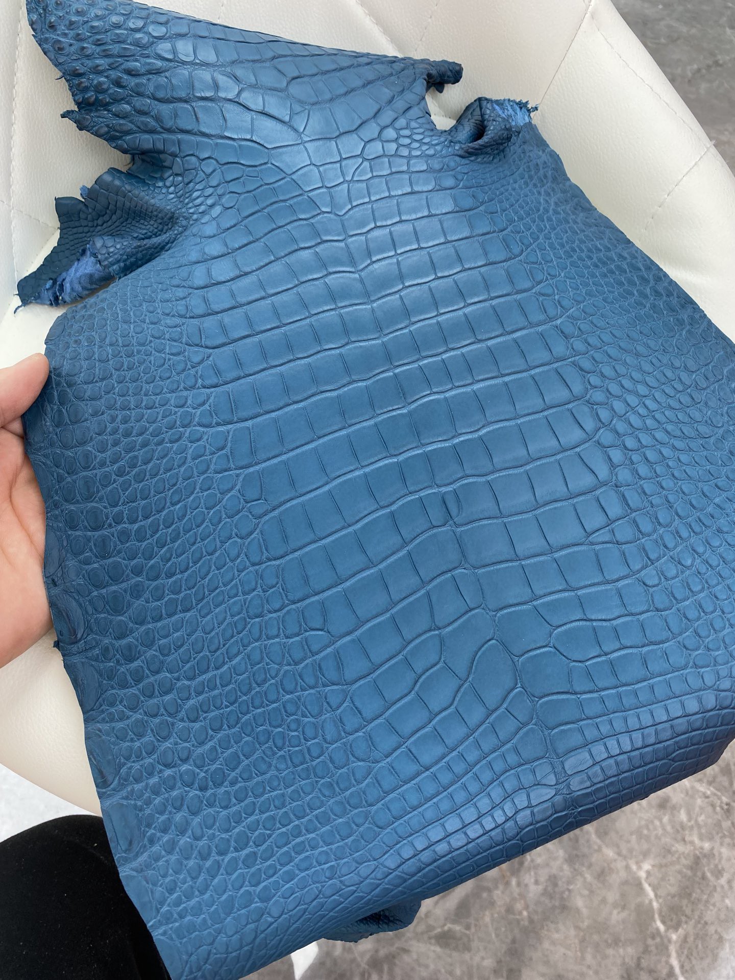Hermès（爱马仕）新到鳄鱼 Alligator matt 雾面鳄鱼 1p 鸭子蓝