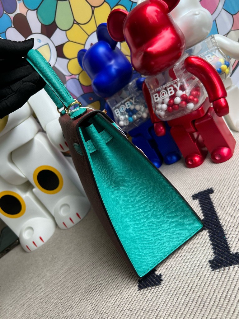 Hermès（爱马仕）Kelly 凯莉包 Epsom 原厂掌纹皮 爱马仕红 拼 丝绒绿 金扣 马蹄印 25cm