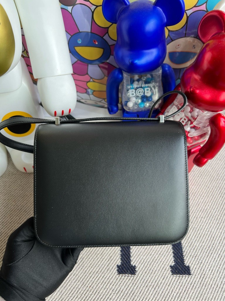 Hermès（爱马仕）Constance 康斯坦斯 boxcalf 黑色 拼 蜥蜴扣 18cm