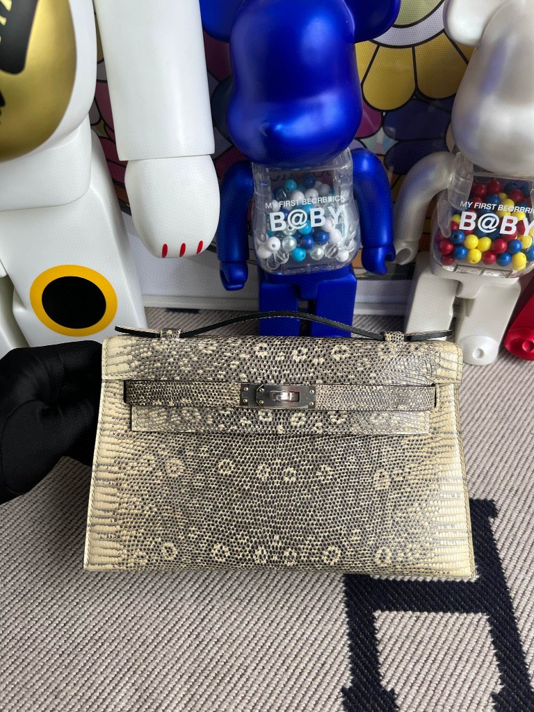 Hermès（爱马仕）Mini pochette Lizard 进口亮面蜥蜴 原色 小喜马拉雅色 银扣 22cm 顶级手缝 手拿包 晚宴包