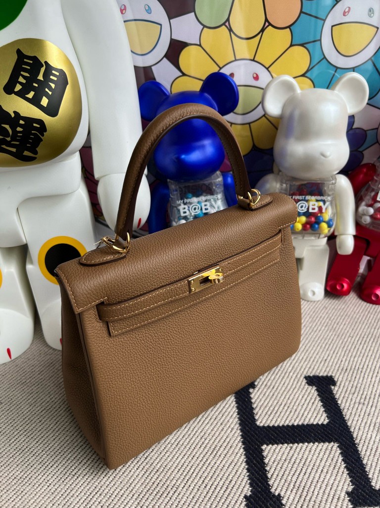 Hermès（爱马仕）Kelly 凯莉包 原厂小牛皮 togo 3G 栗子色 Alezan 金扣 25cm 顶级手缝