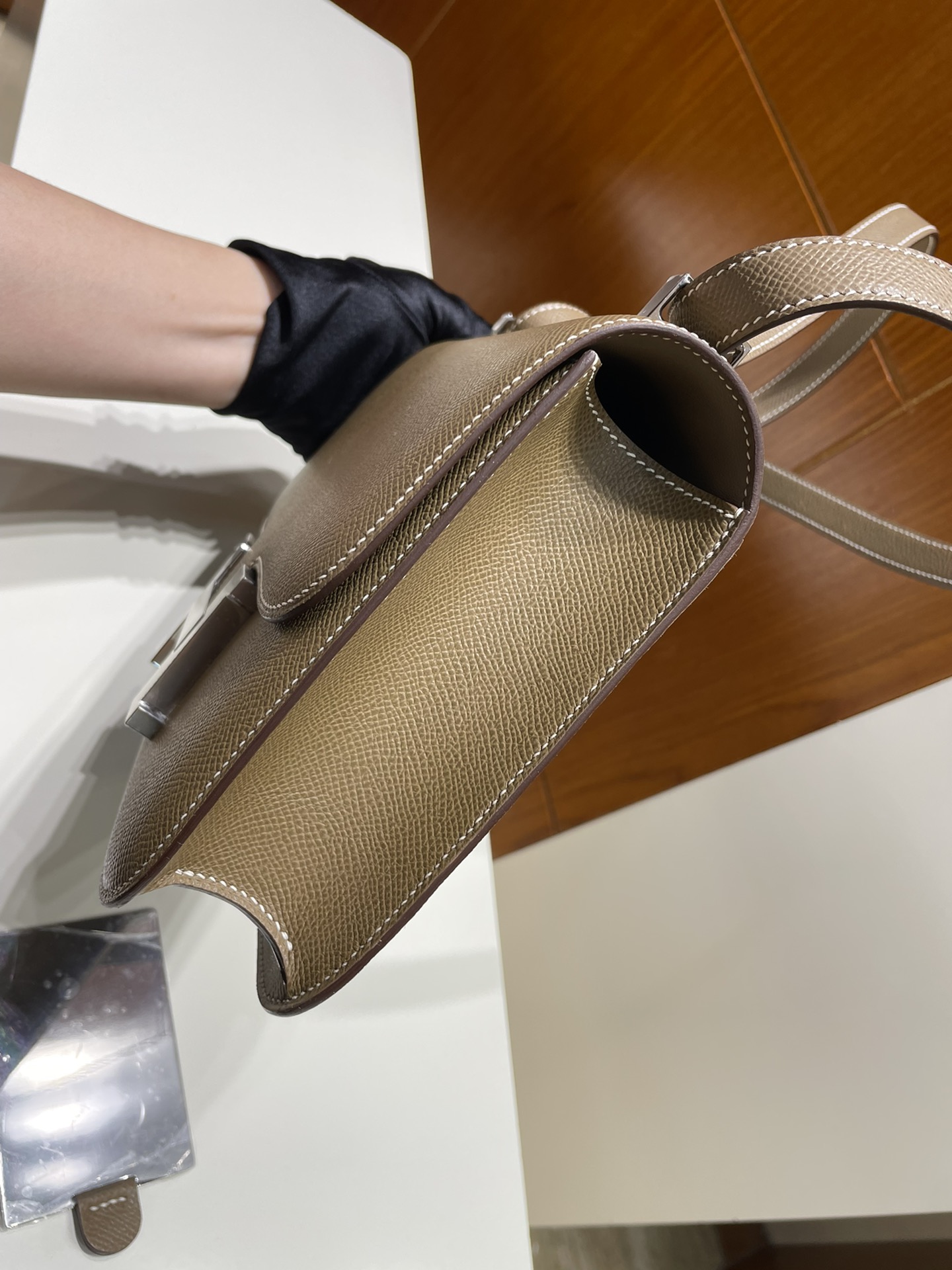 Hermès（爱马仕）Constance 康康 Epsom 新款单层 ck18 大象灰 Etoupe 银扣 PHW 24cm