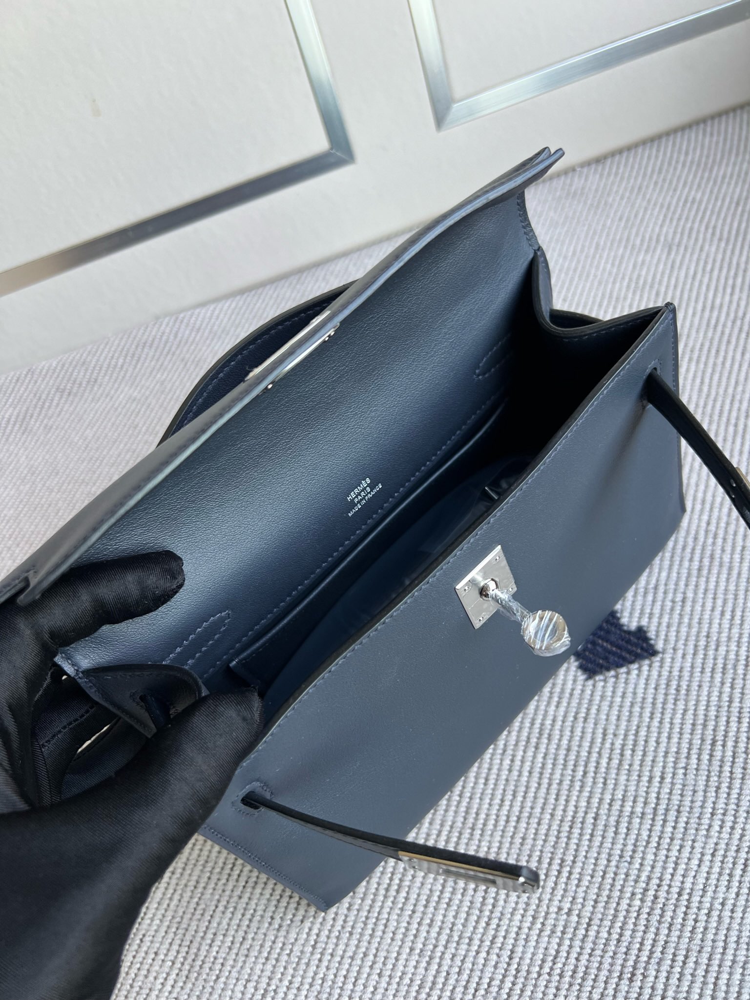 Hermès（爱马仕）Mini pochette Swift 深海蓝 blue indigo 银扣 PHW 22cm 手拿包 晚宴包