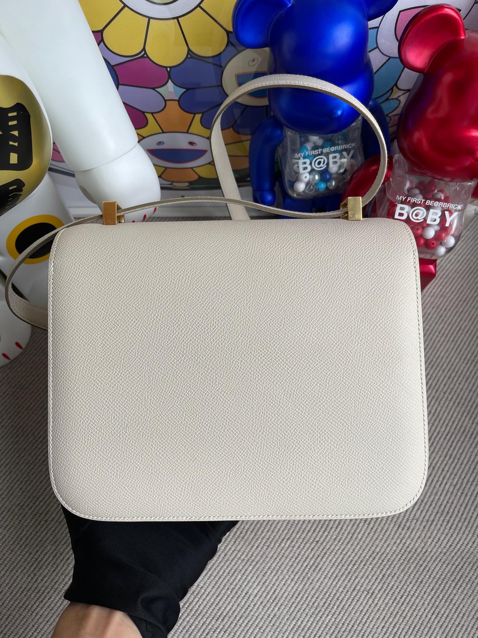 Hermès（爱马仕）Constance 康康 Epsom 原厂掌纹皮 ck10 奶昔白 Carie 金扣 24cm 顶级手缝