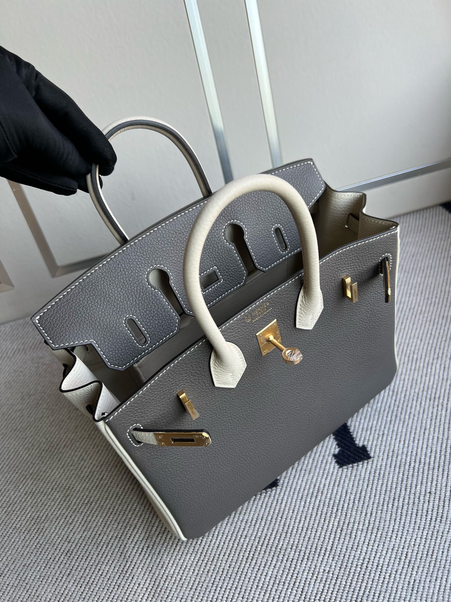 Hermès（爱马仕）Birkin Togo 8F 锡器灰 Etain 拼 奶昔白 Craie 磨砂金扣 马蹄印 25cm 顶级手缝