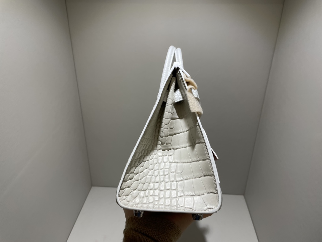 Hermès（爱马仕）Birkin 小房子包 雾面鳄鱼皮 8L 冰川白 拼 01 纯白 外缝 银扣 20cm
