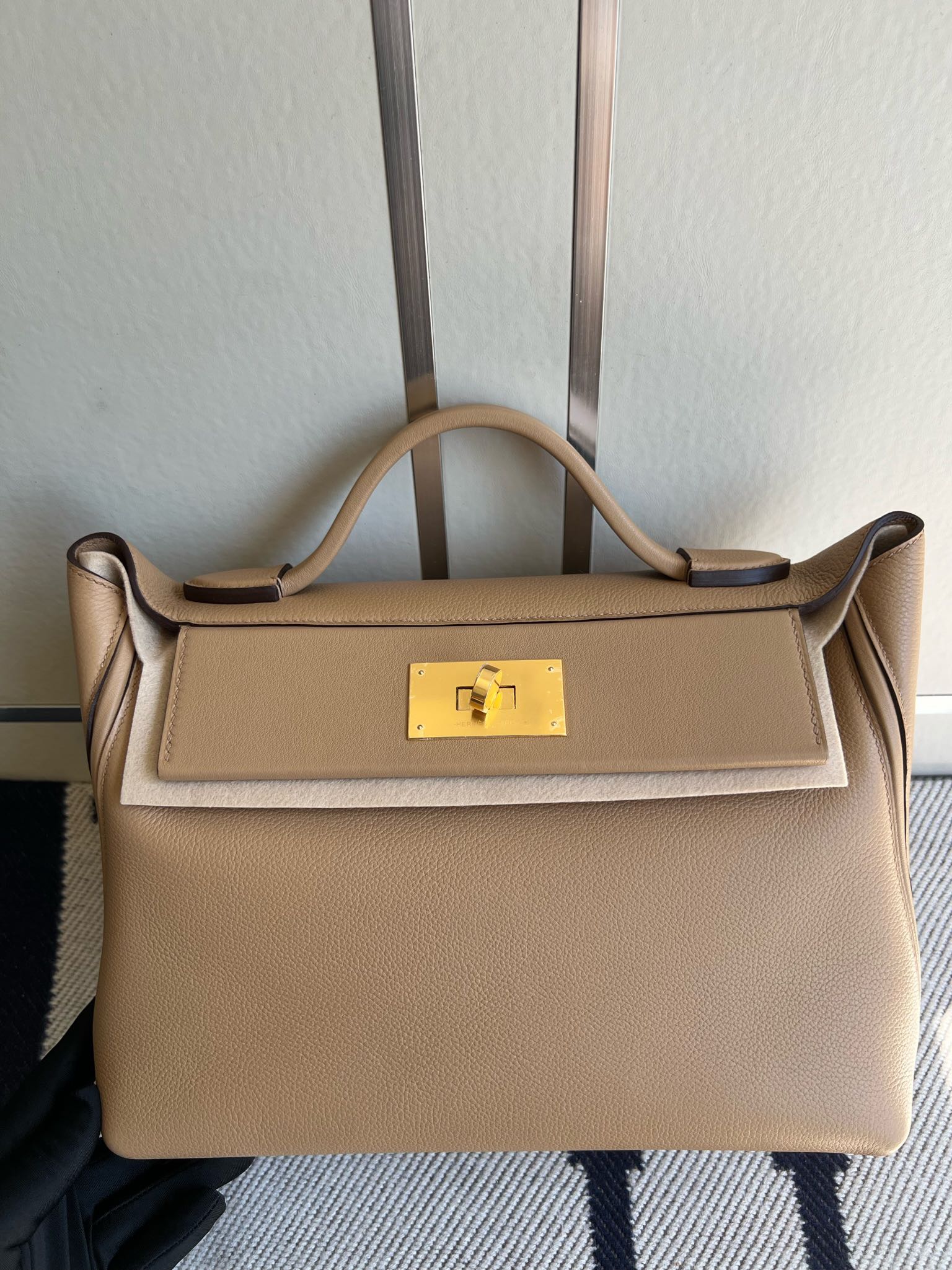 Hermès（爱马仕）Kelly 2424 chai 奶茶色 金扣 GHW 29cm 顶级手缝