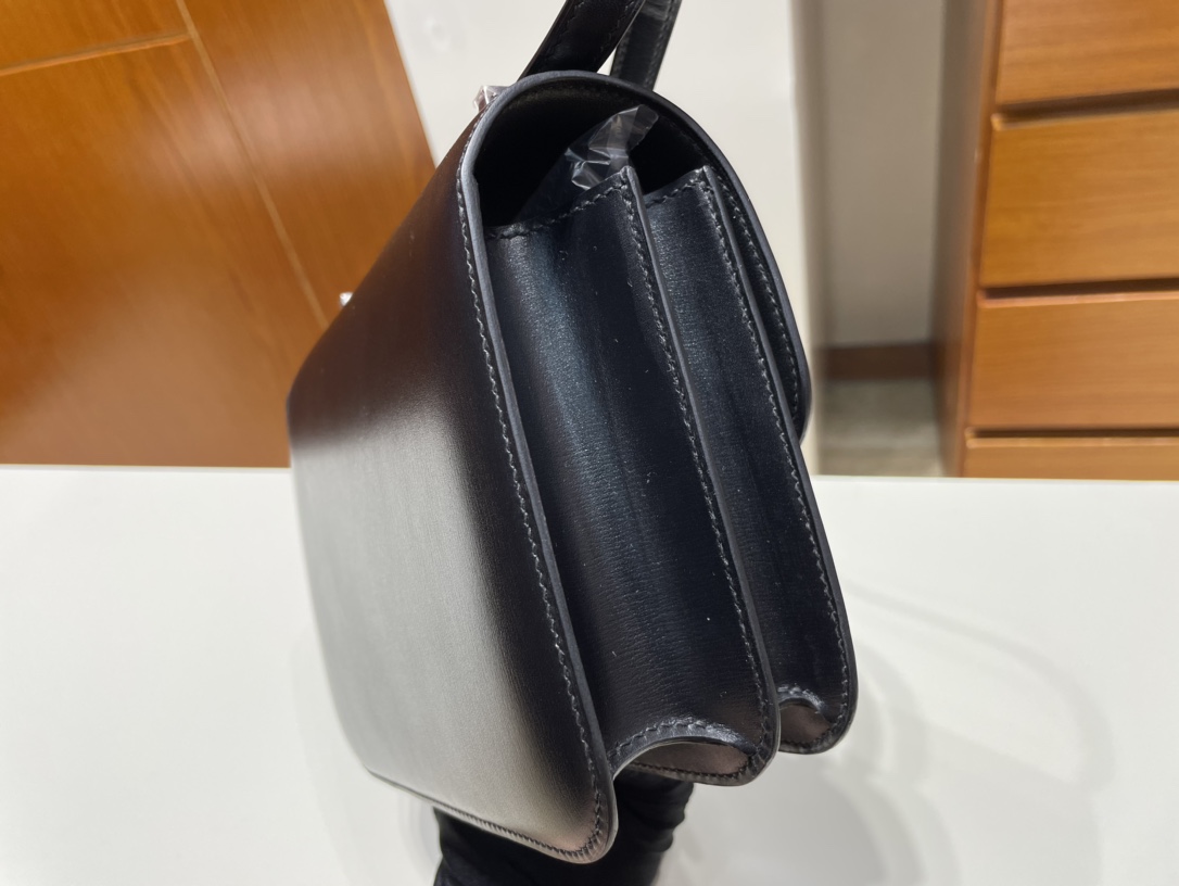 Hermès（爱马仕）Constance 空姐包 Boxcalf ck89 黑色 Noir 银扣 PHW 18cm 顶级手缝