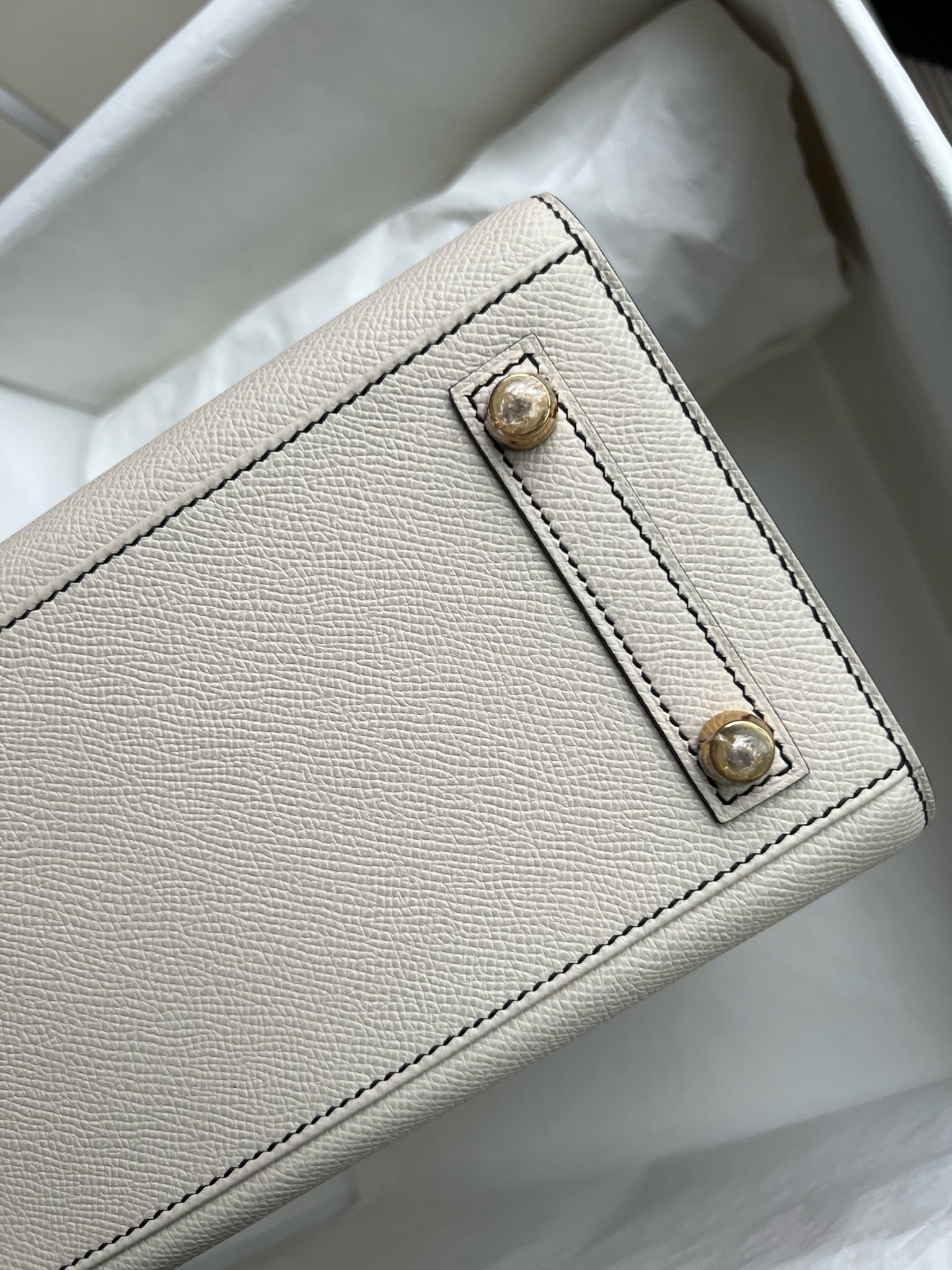Hermès（爱马仕）Birkin 铂金包 sellier 外粉 epsom 原厂掌纹皮 奶昔白 拼 黑色 25cm 金扣 GHW 马蹄印