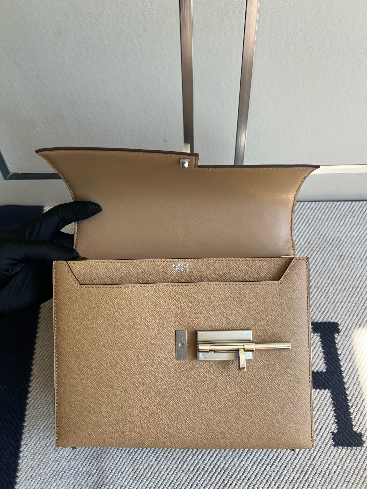 Hermès（爱马仕）Verrou 机枪包 Epsom Chai 拉茶色 银扣 PHW 21cm 顶级手缝
