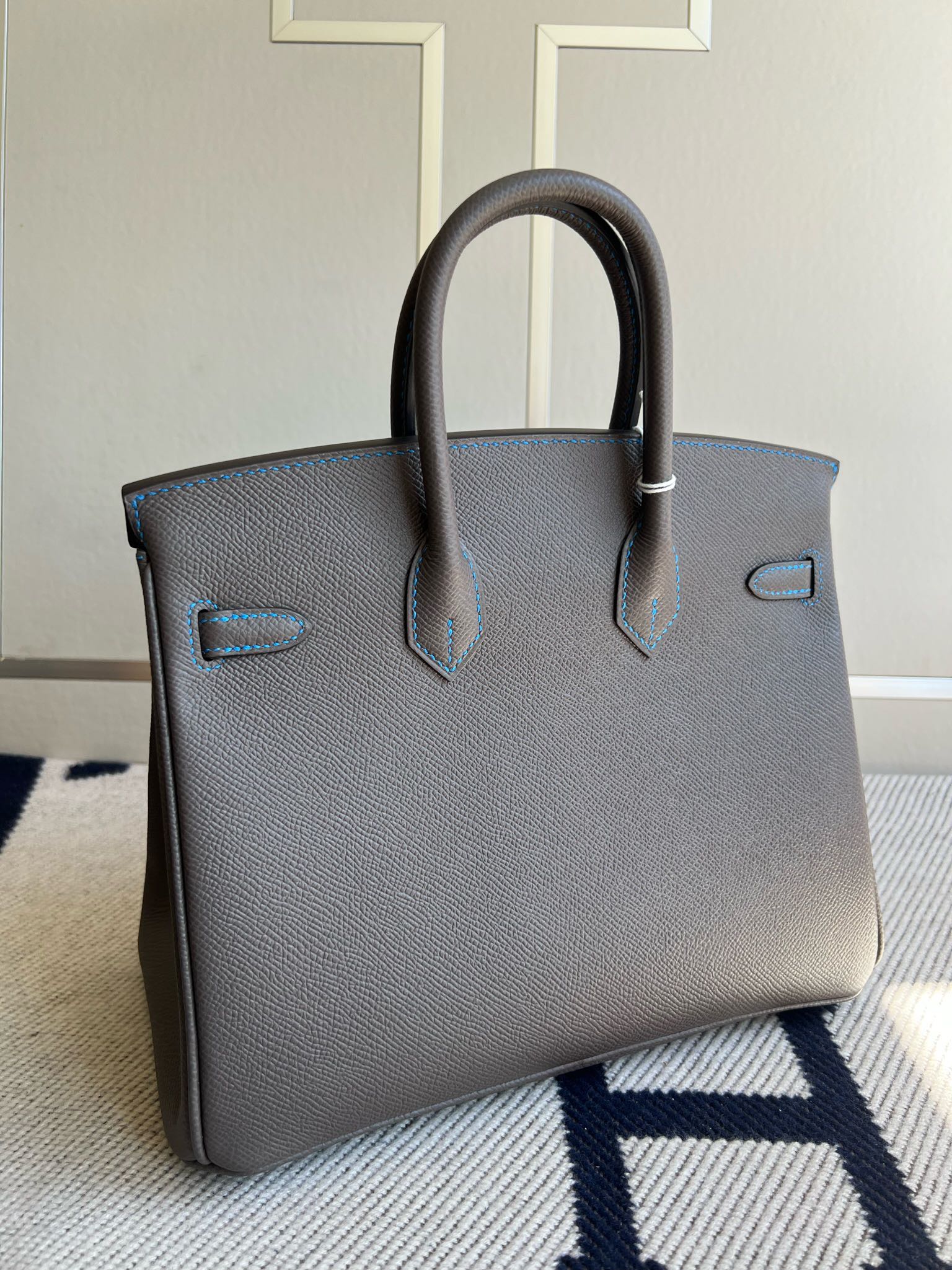 Hermès（爱马仕）Birkin 铂金包 Epsom 原厂掌纹皮 8F 锡器灰 内拼 水妖蓝 银扣 PHW 马蹄印 25cm