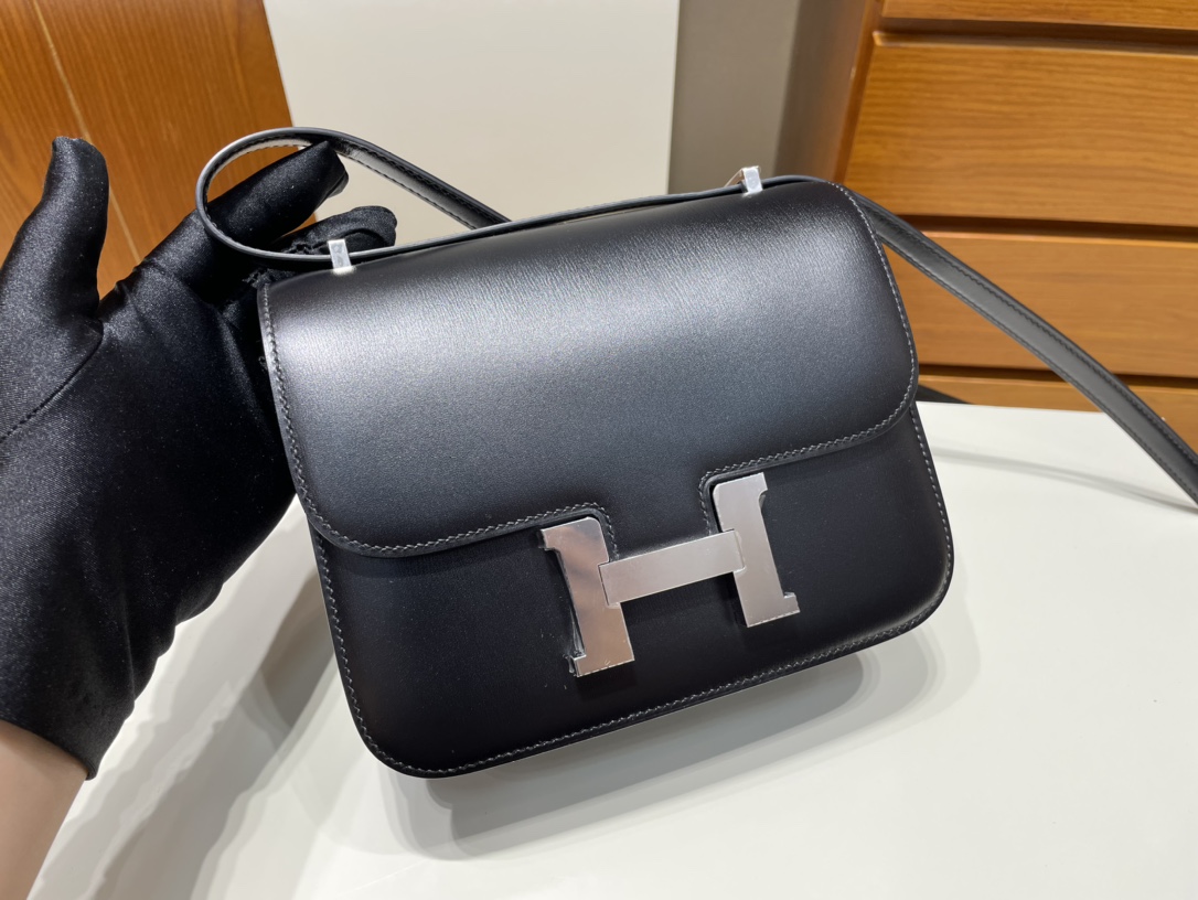 Hermès（爱马仕）Constance 空姐包 Boxcalf ck89 黑色 Noir 银扣 PHW 18cm 顶级手缝