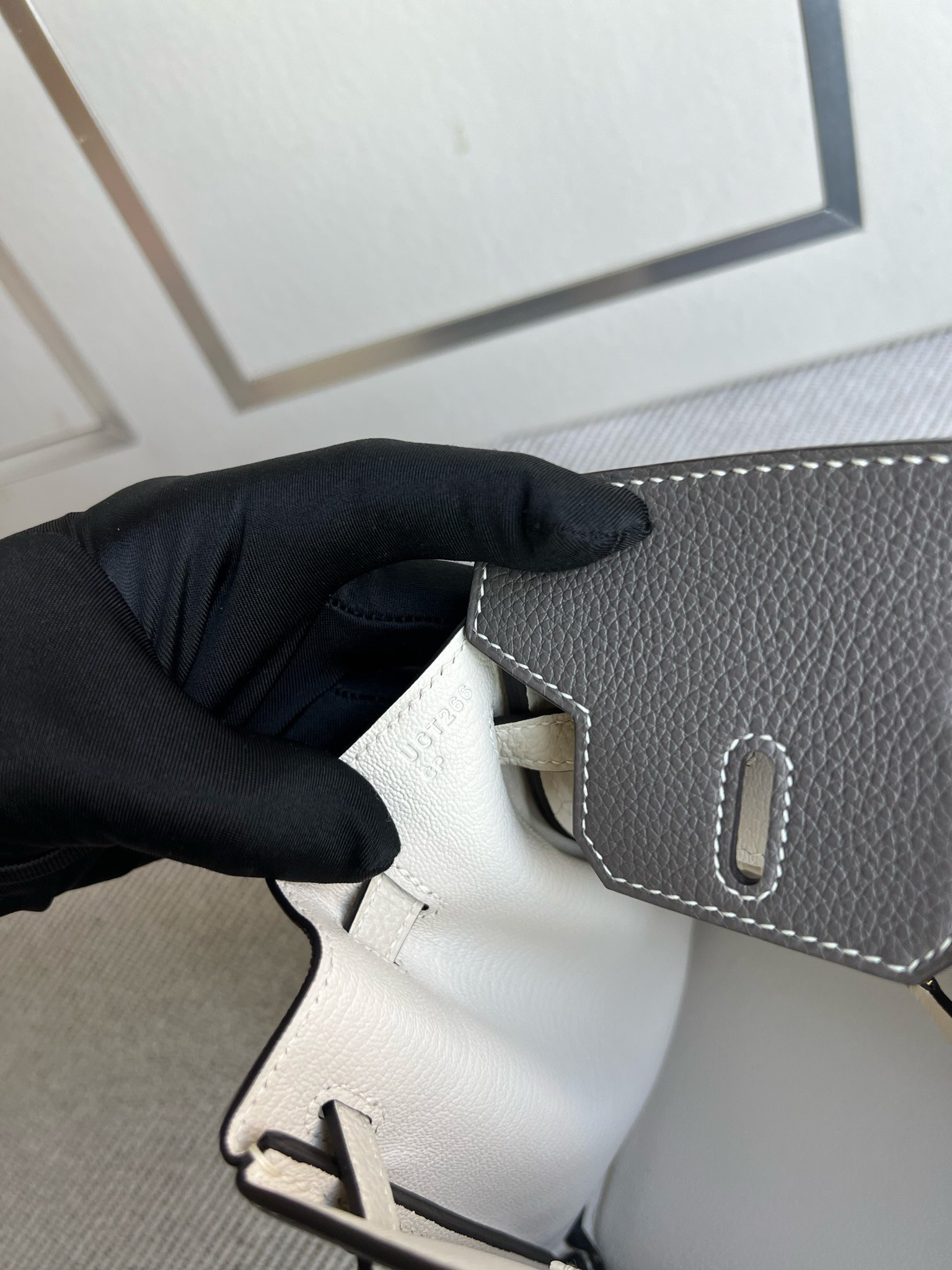 Hermès（爱马仕）Birkin Togo 8F 锡器灰 Etain 拼 奶昔白 Craie 磨砂金扣 马蹄印 25cm 顶级手缝