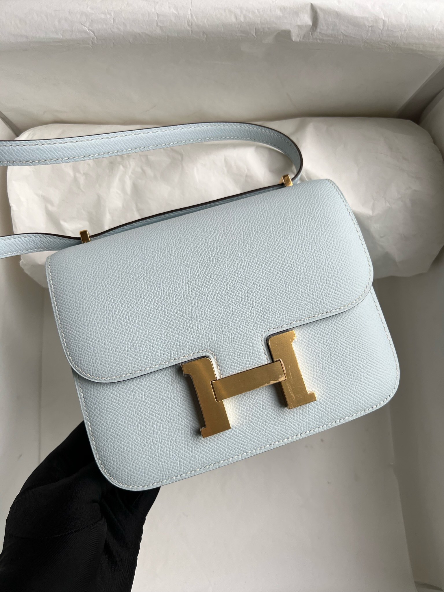 Hermès（爱马仕）Constance 康康 Epsom 原厂掌纹皮 T0 雾蓝色 金扣 GHW 18cm 顶级手缝
