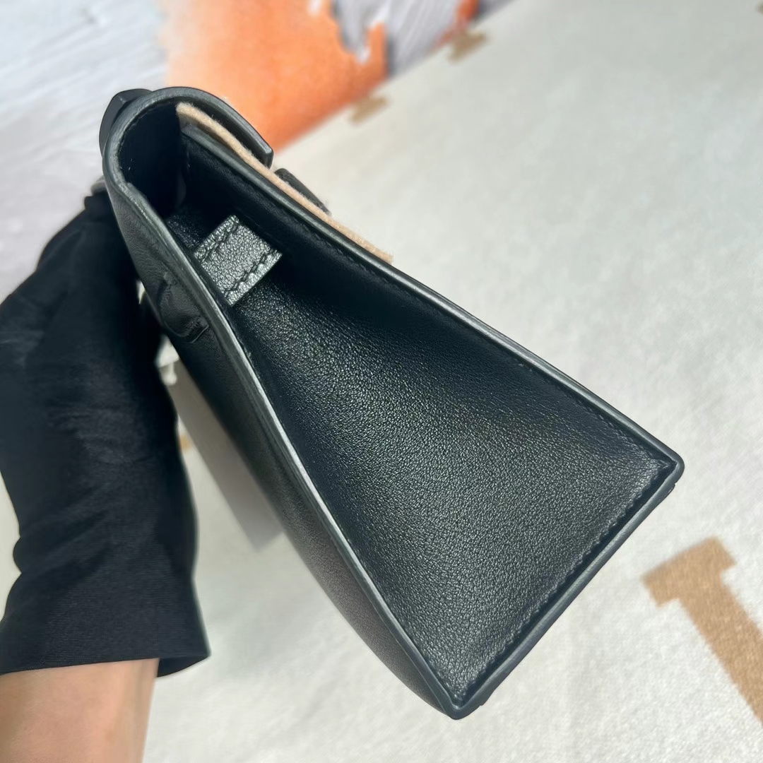 Hermès（爱马仕）Mini Kelly Pochette Swift皮 Ck89 黑色 玫瑰金扣 22cm 全手工蜡线缝制 Rghw