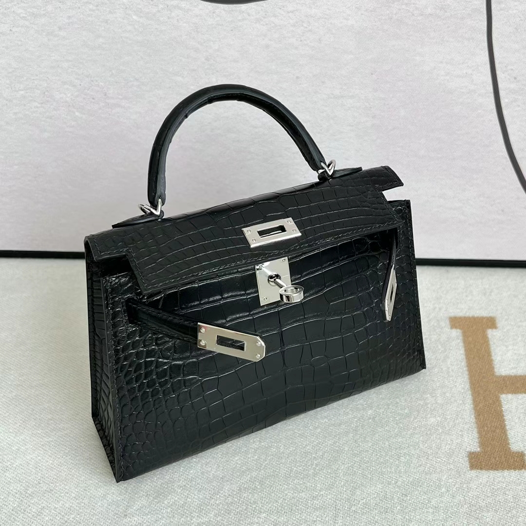 Hermès（爱马仕）Mini Kelly 迷你凯莉 雾面美洲鳄 Matte Alligator Crocodile Ck89 黑色 银扣 19cm