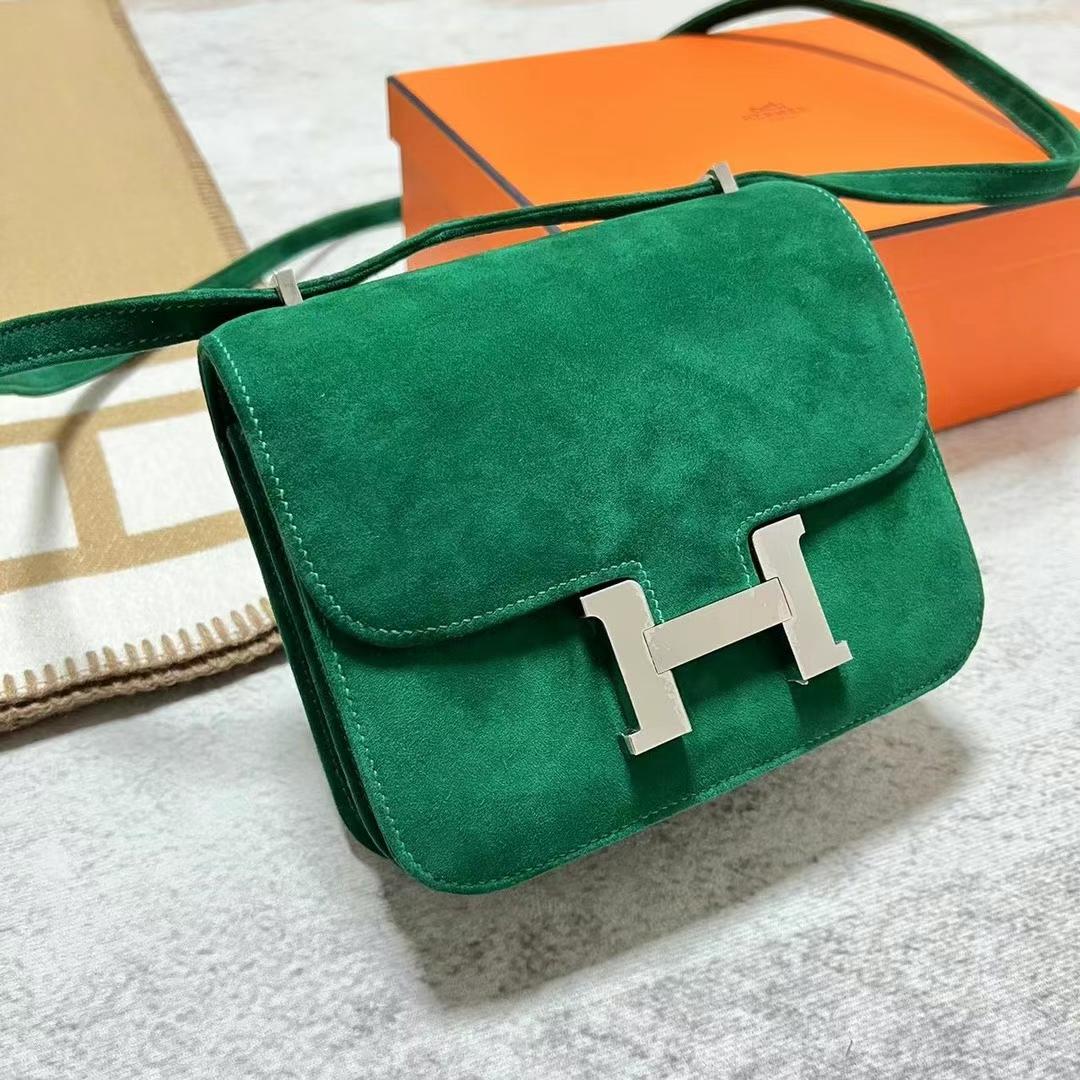 Hermès（爱马仕）Constance 康康 麂皮 Suede U4 丝绒绿 银扣 19cm 全手工蜡线缝制 Phw