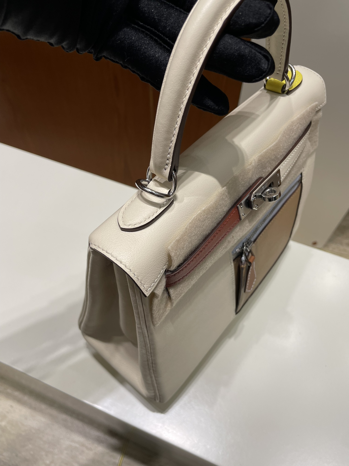 Hermès（爱马仕）kelly 凯莉包 Swift 口袋包 奶油白 nata 银扣 PHW 25cm 顶级手缝