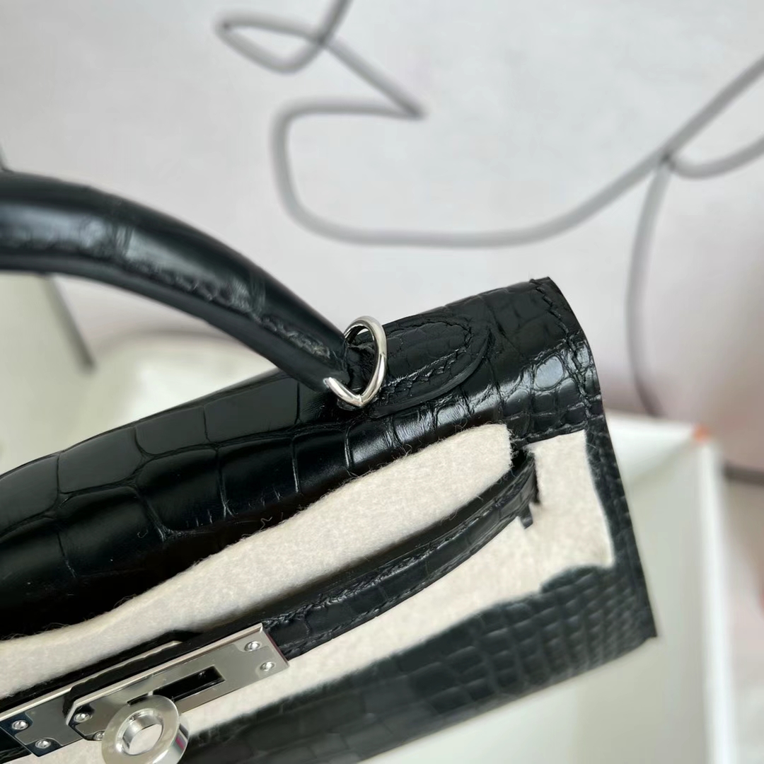 Hermès（爱马仕）Mini Kelly 迷你凯莉 雾面美洲鳄 Matte Alligator Crocodile Ck89 黑色 银扣 19cm
