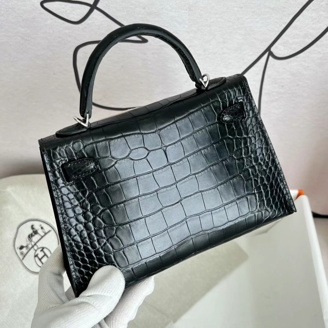 Hermès（爱马仕）Mini Kelly 迷你凯莉 雾面美洲鳄 Matte Alligator Crocodile Ck89 黑色 银扣 19cm
