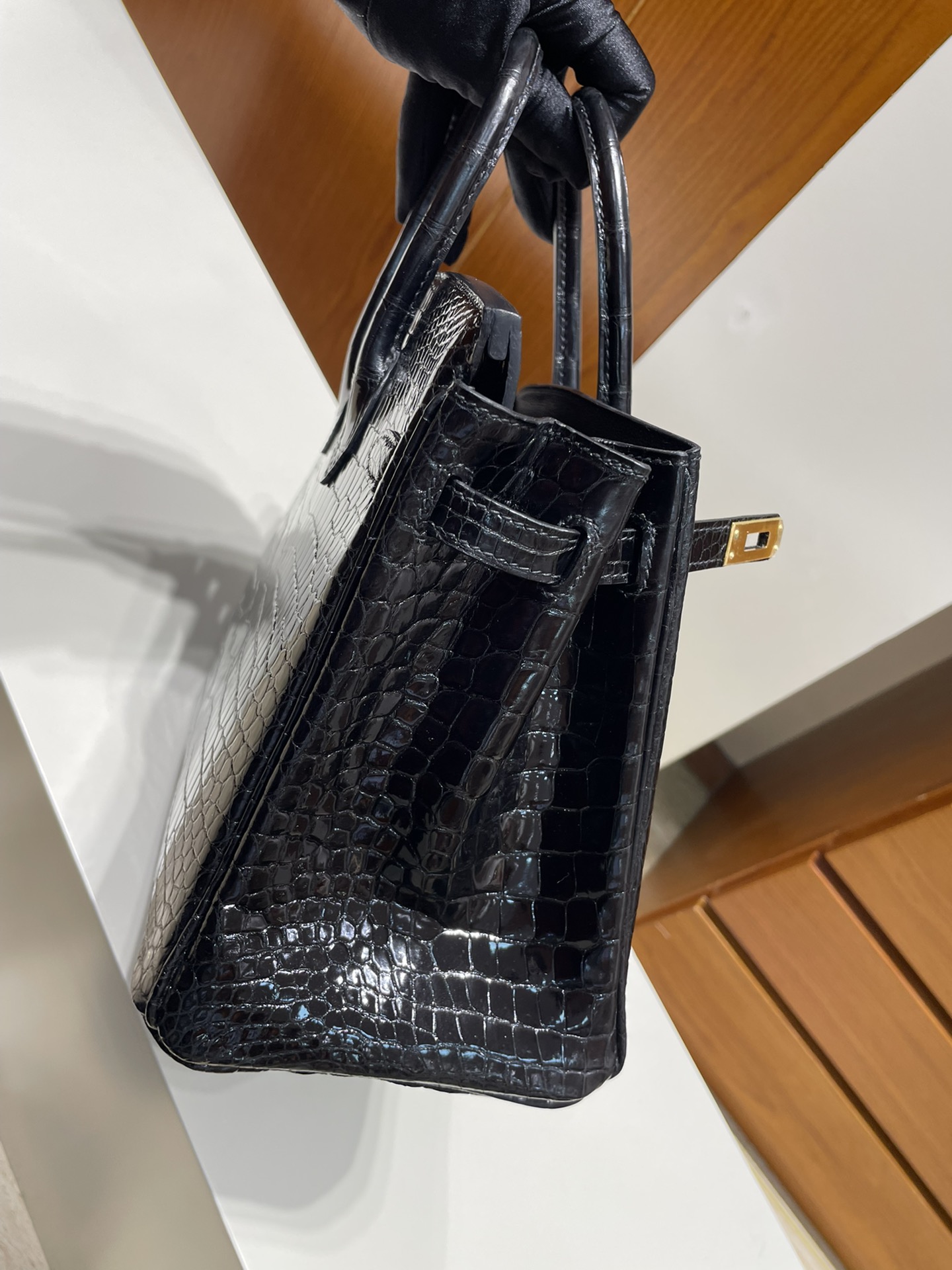 Hermès（爱马仕）Birkin 铂金包 Porosus shiny 亮面鳄鱼 ck89 黑色 Noir 金扣 25cm 顶级手缝