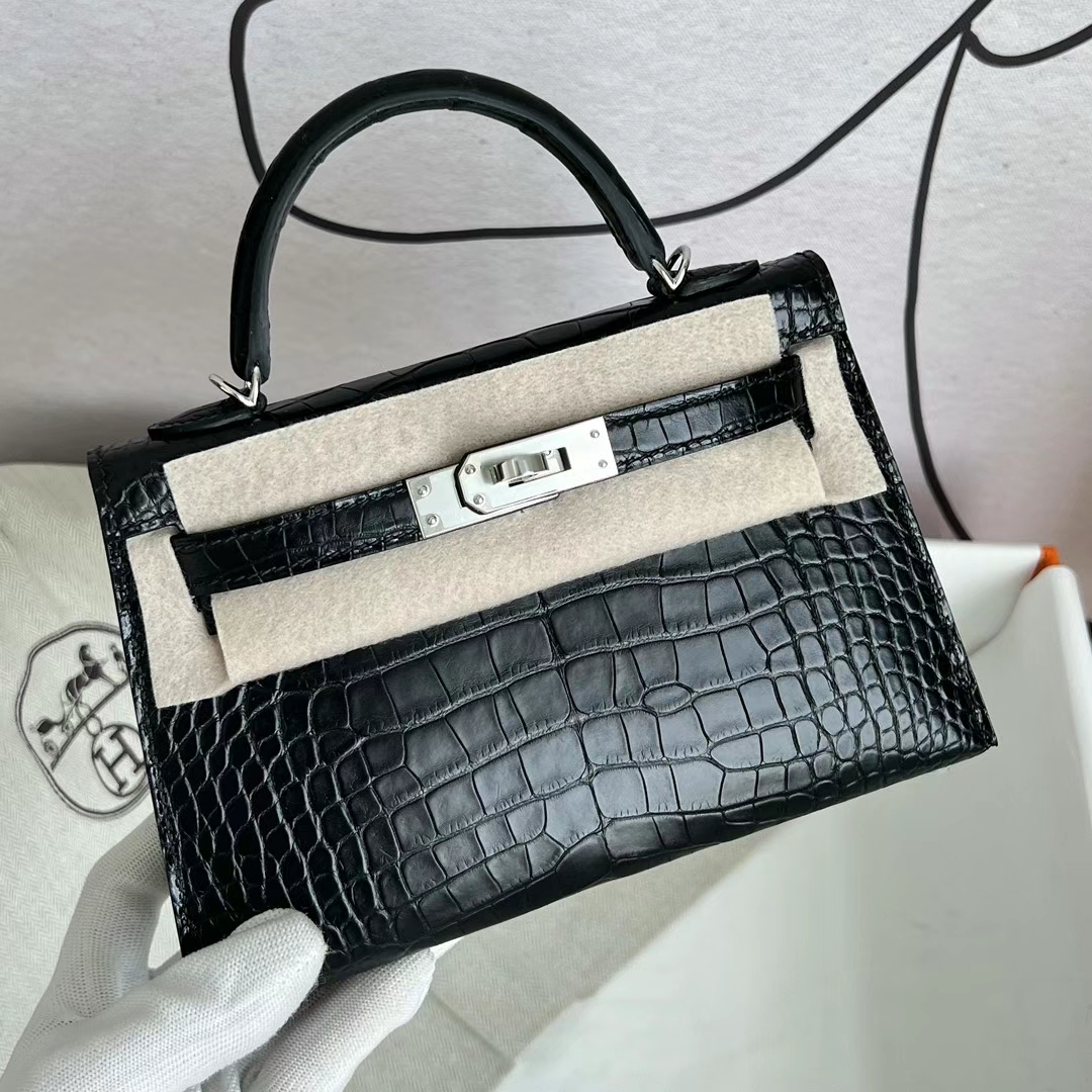 Hermès（爱马仕）Mini Kelly 迷你凯莉 雾面美洲鳄 Matte Alligator Crocodile Ck89 黑色 银扣 19cm