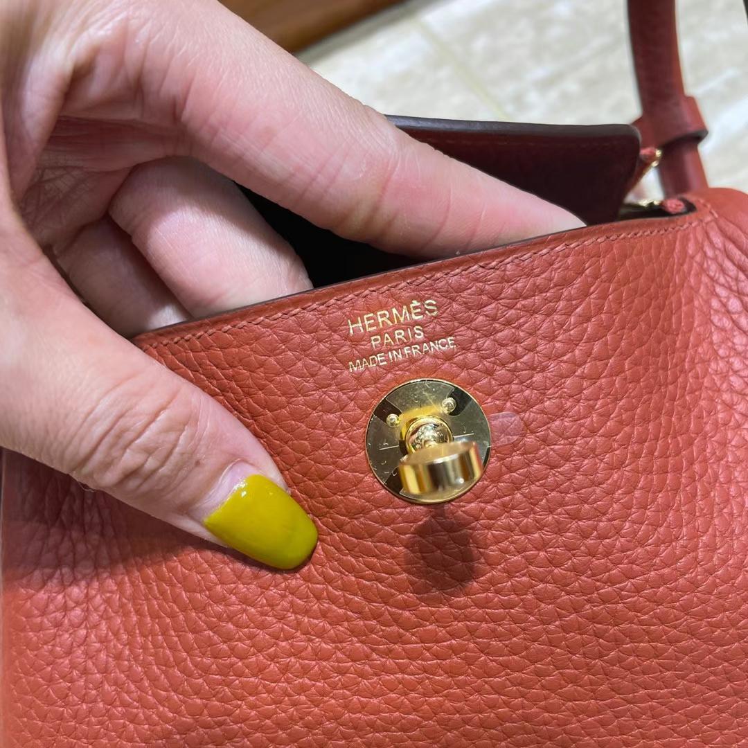 Hermès（爱马仕）Mini Lindy 迷你琳迪 Clemence 拼 编织布 肩带 南瓜色 金扣 20cm