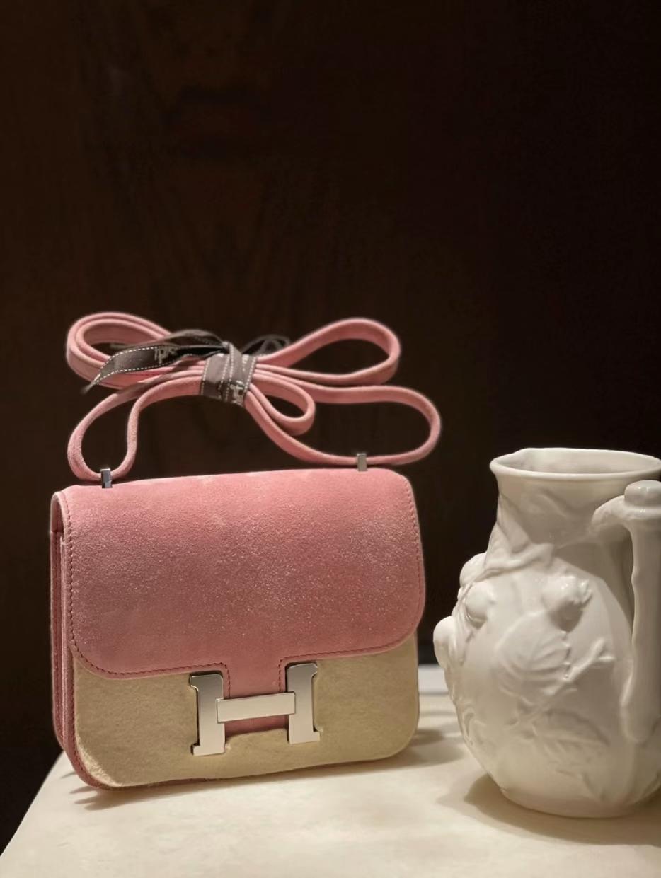 Hermès（爱马仕）Constance 康康 麂皮 Suede 5T 玫瑰粉 银扣 19cm 全手工缝制