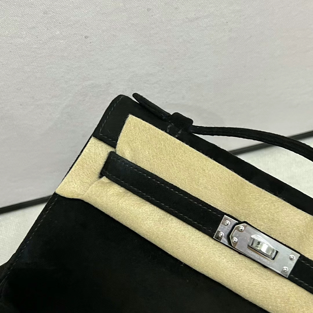 Hermès（爱马仕）Mini Kelly Pochette Suede 麂皮 Ck89 黑色 银扣 22cm 全手工蜡线缝制