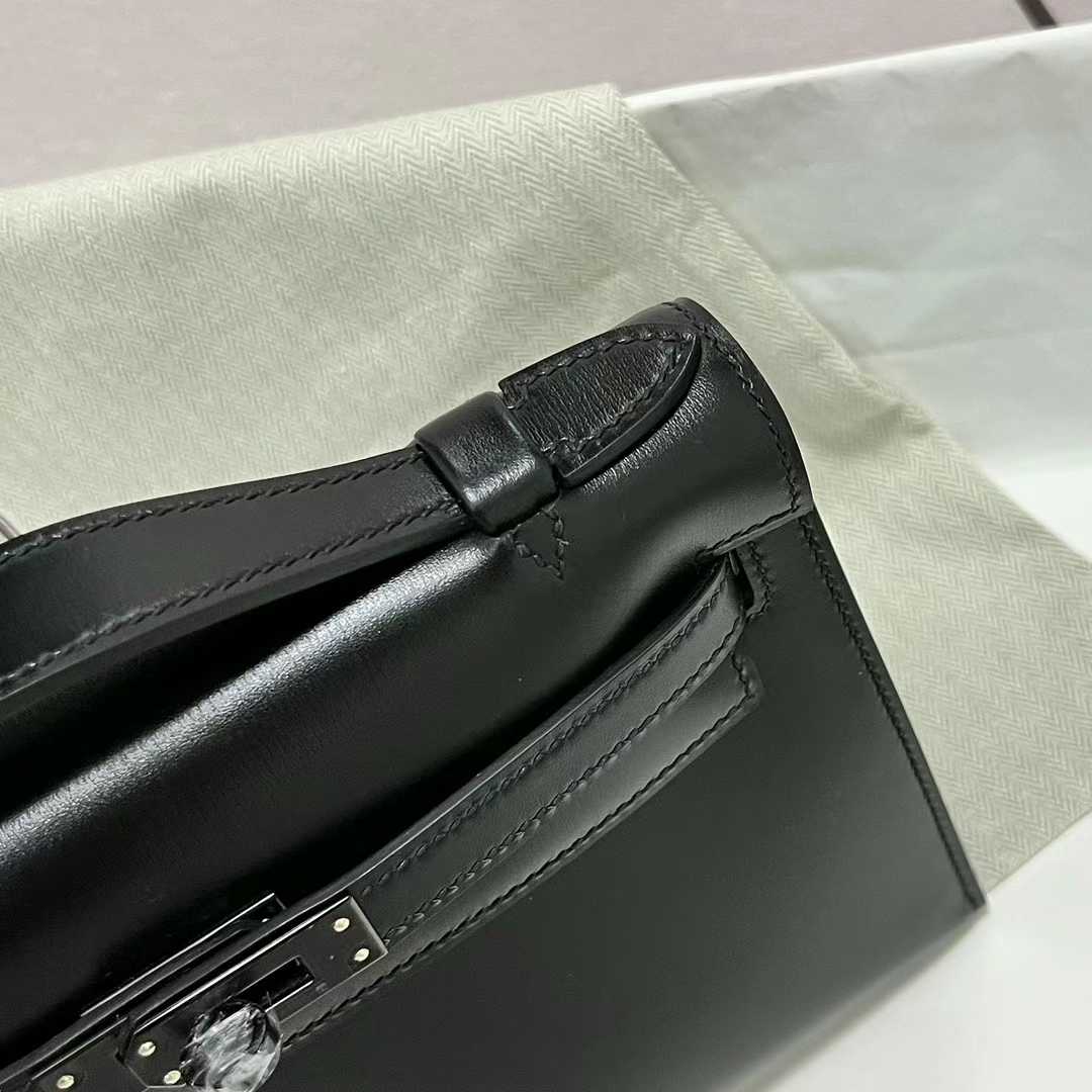 Hermès（爱马仕）Mini Kelly Pochette Box皮 Ck89 黑色 黑扣 22cm 全手工蜡线缝制