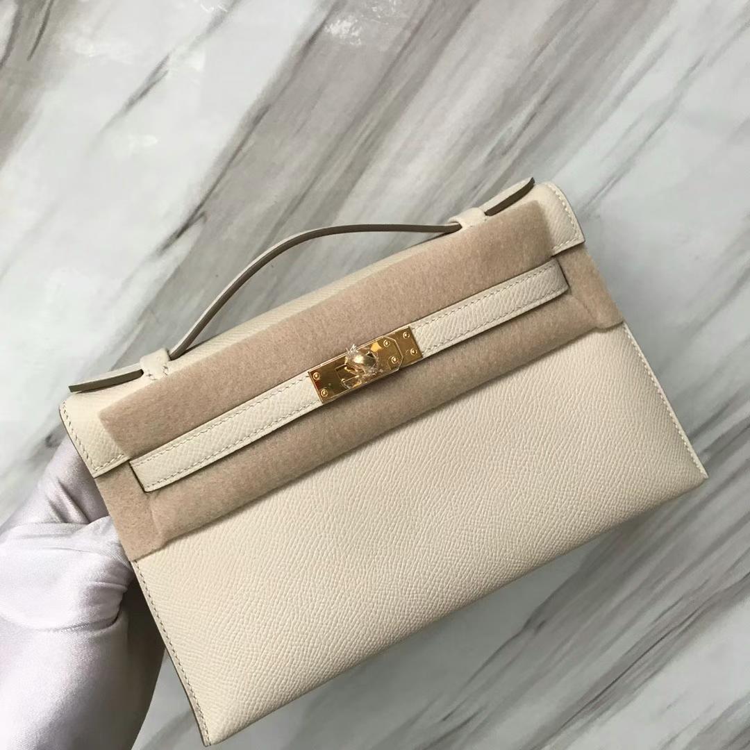 Hermès（爱马仕）Mini Kelly Pochette Epsom Ck10 奶昔白 金扣 22cm 全手工蜡线缝制 GHW
