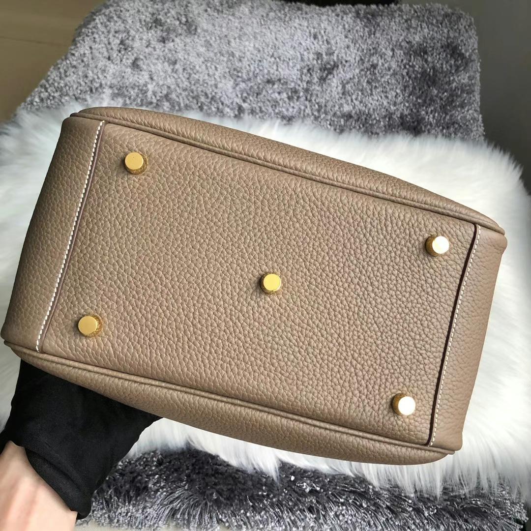 Hermès（爱马仕）Lindy 琳迪包 Clemence（原厂tc皮）Ck18 大象灰 金扣 26cm 全手工蜡线缝制