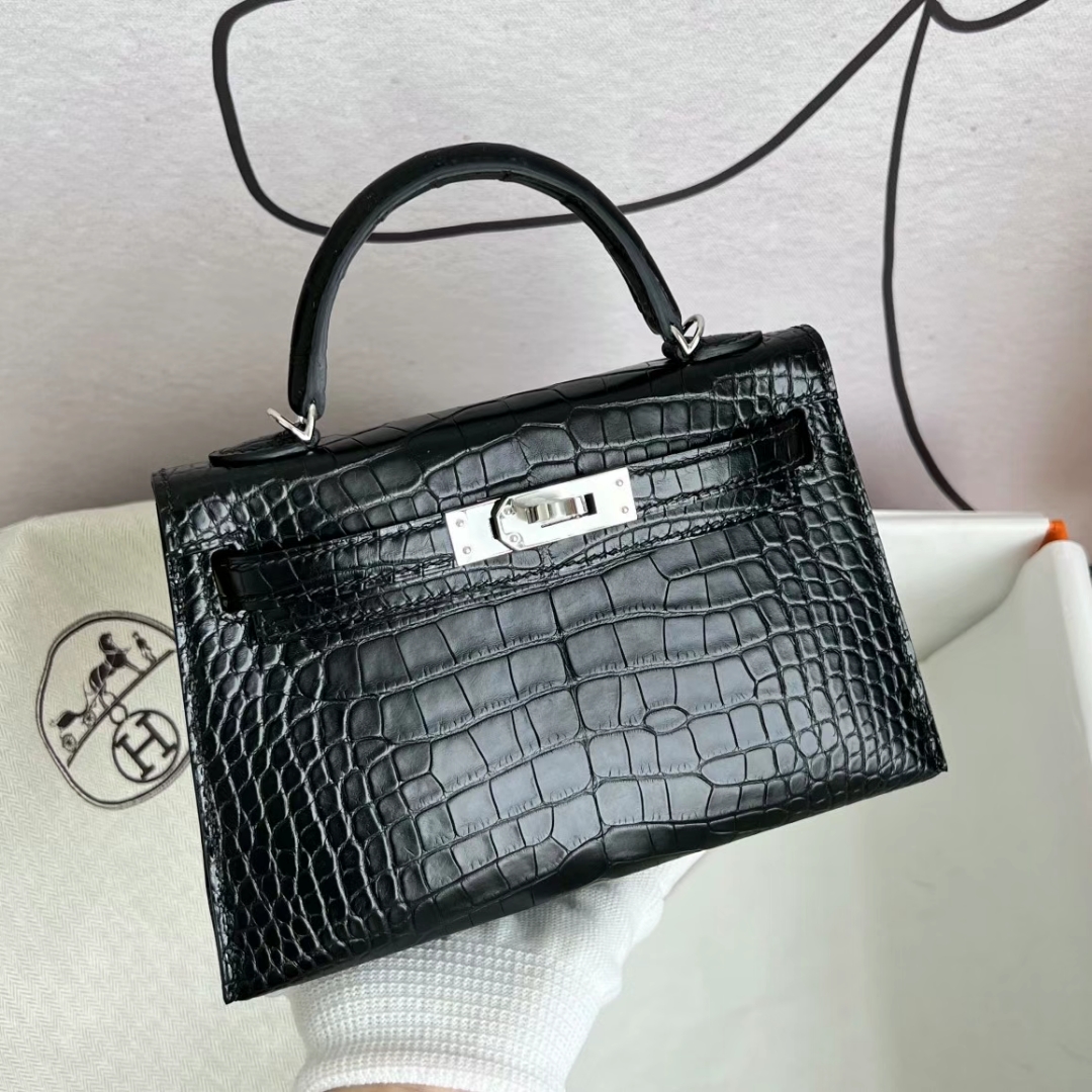 Hermès（爱马仕）Mini Kelly 迷你凯莉 雾面美洲鳄 Matte Alligator Crocodile Ck89 黑色 银扣 19cm