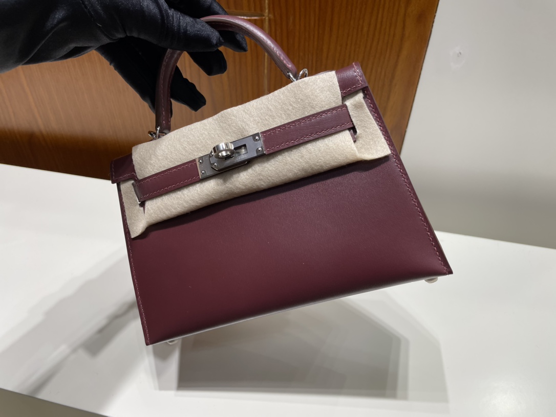 Hermès（爱马仕）Mini kelly 迷你凯莉 Boxcalf 酒红色 银扣 phw 顶级手缝 19cm