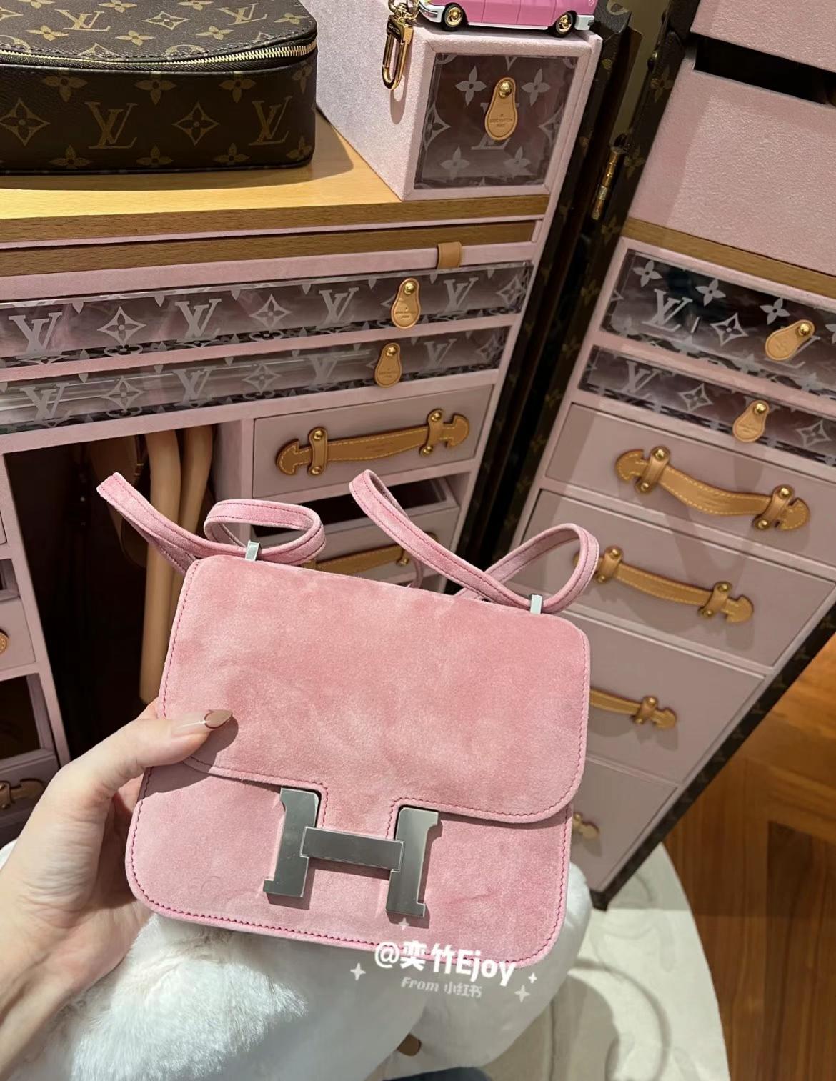 Hermès（爱马仕）Constance 康康 麂皮 Suede 5T 玫瑰粉 银扣 19cm 全手工缝制