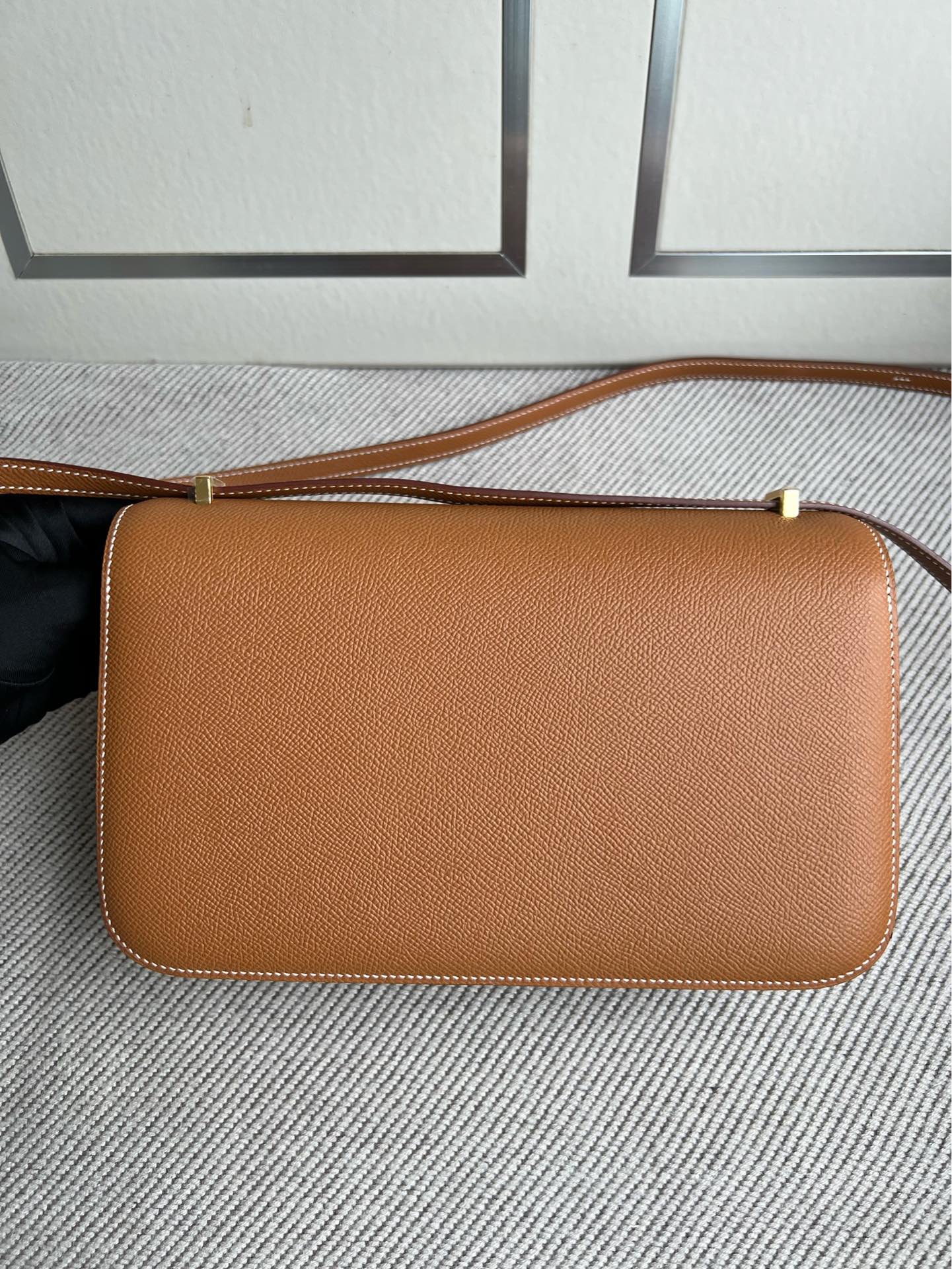 Hermès（爱马仕）Constance elan Epsom 原厂掌纹皮 ck37 金棕色 Gold 金扣 顶级手缝 GHW 26cm