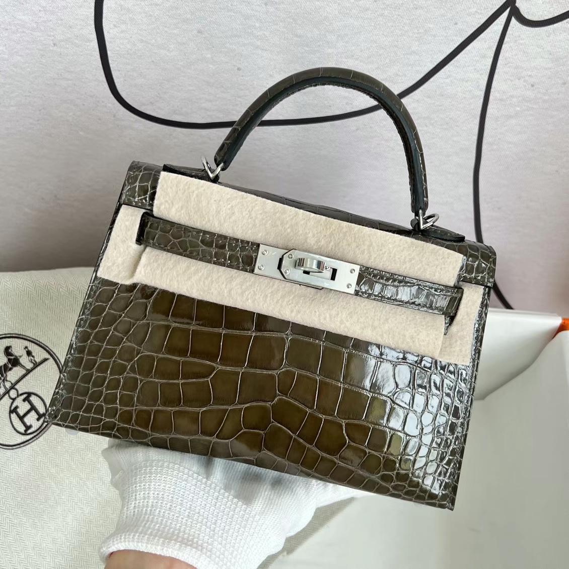 Hermès（爱马仕）Mini Kelly 迷你凯莉 亮面美洲鳄 Shiny Alligator Crocodile 6H 橄榄绿 银扣 PHW 19cm