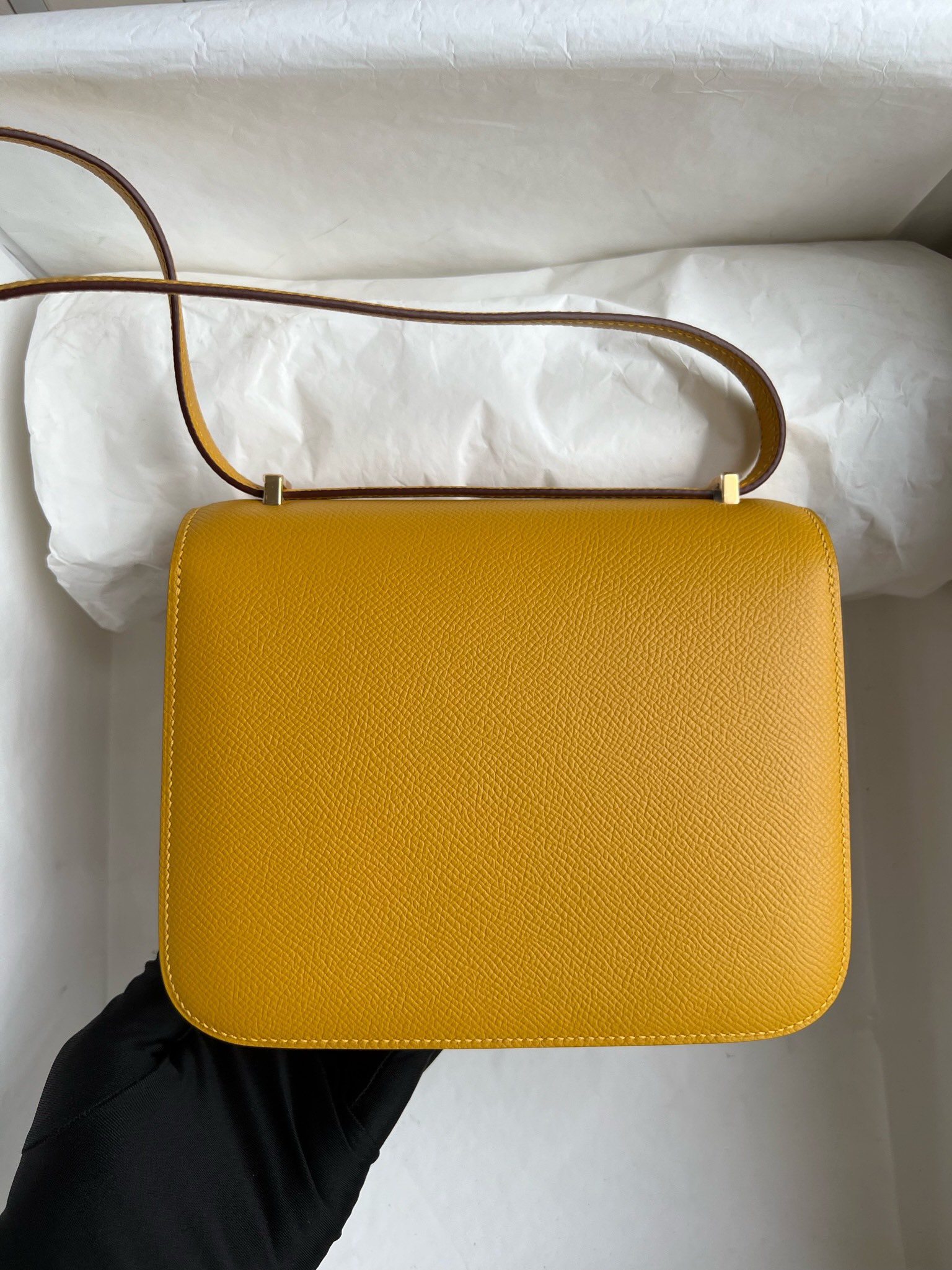 Hermès（爱马仕）Constance 康康 Epsom 原厂掌纹皮 9D 琥珀黄 Ambre 金扣 GHW 18cm 顶级手缝