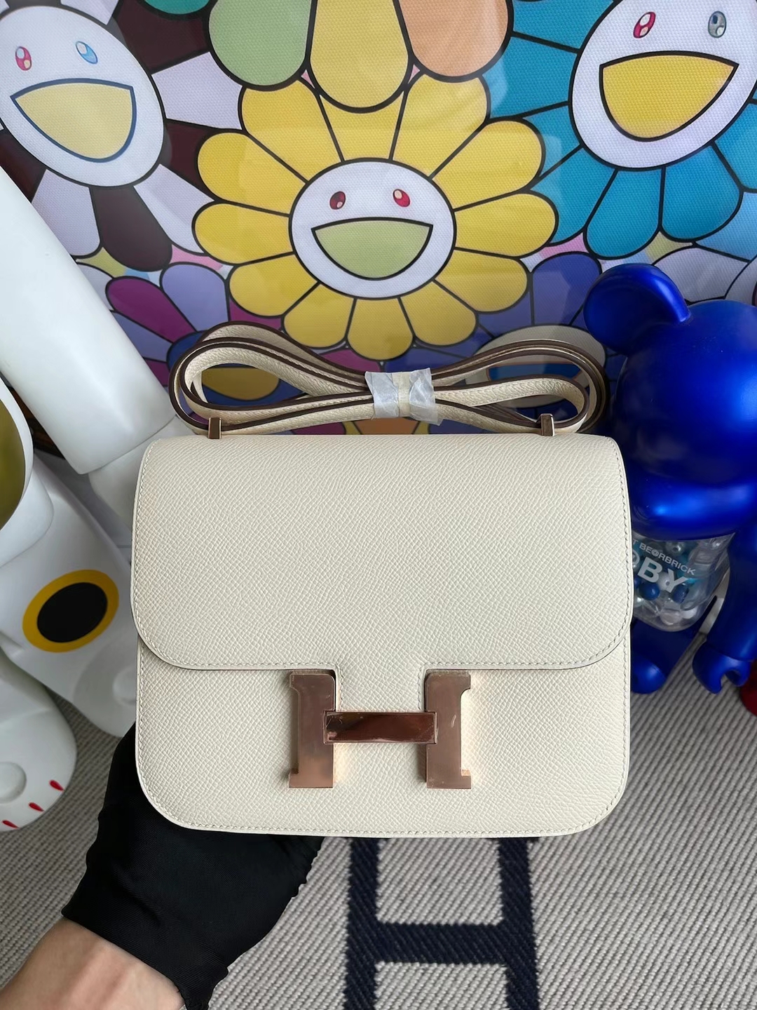 Hermès（爱马仕）Constance 康康 Epsom i2 奶油白 玫瑰金扣 19cm 全手工蜡线缝制
