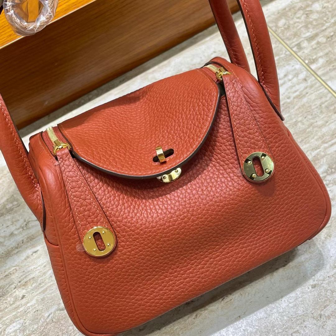 Hermès（爱马仕）Mini Lindy 迷你琳迪 Clemence 拼 编织布 肩带 南瓜色 金扣 20cm