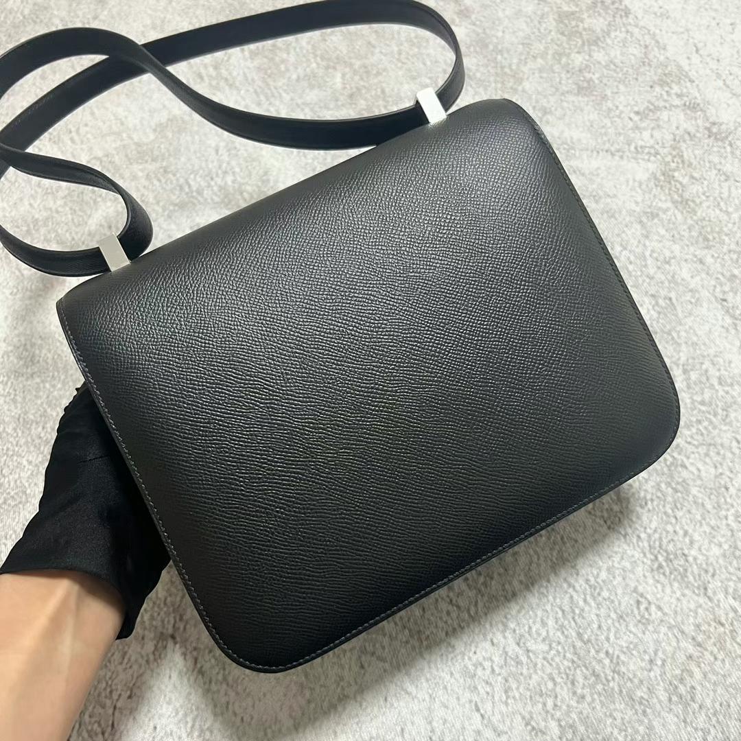 Hermès（爱马仕）Constance 康康 Epsom Ck89 黑色 银扣 24cm 全手工蜡线缝制 Phw