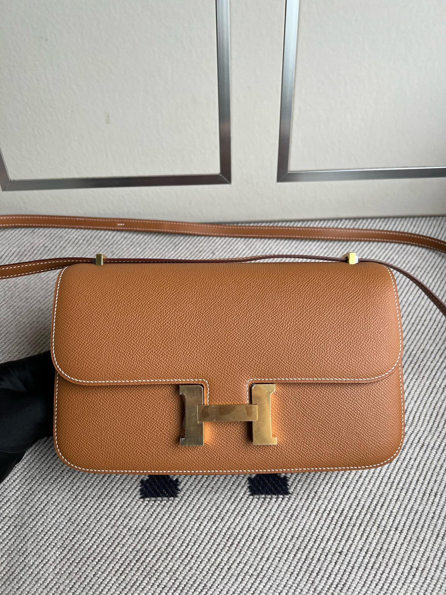 Hermès（爱马仕）Constance elan Epsom 原厂掌纹皮 ck37 金棕色 Gold 金扣 顶级手缝 GHW 26cm